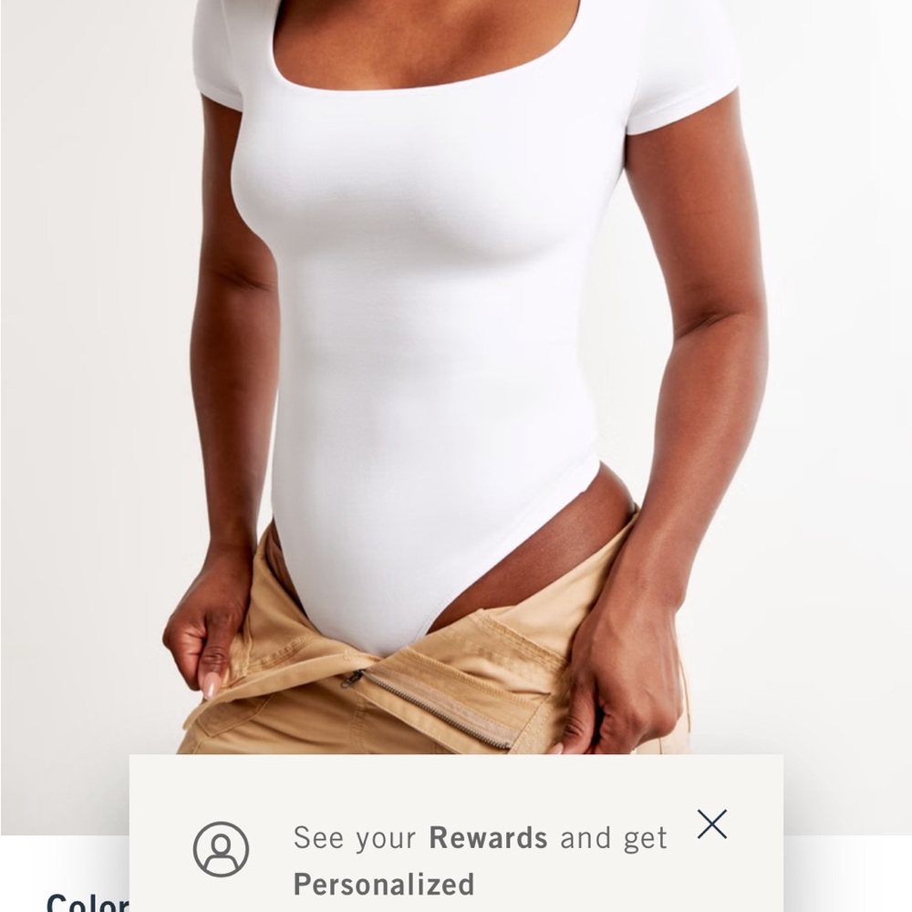 Short- sleeve cotton- blend seamless fabric square neck bodysuit. Medium Tall